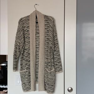 super cozy black and white sweater